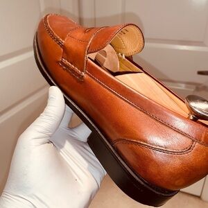 Rockport Classic Leather Penny loafer.
